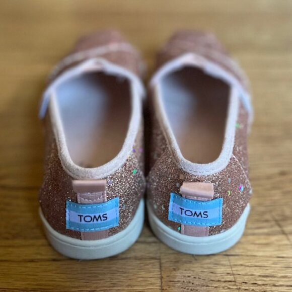 TOMS: GIRLS 'ALPARGATA COSMIC GLITTER' ROSE GOLD SPARKLE ESPADRILLES-SIZE 2Y - Picture 3 of 3